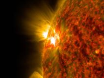 Kako nastaju solarne oluje