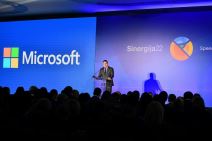 Ministar Branko Ruzic.JPG