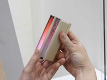 Samsung Display Flex S 4.jpg