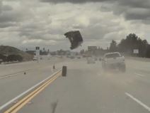 Saobraćajna nesreća Tesla Autopilot 1.jpg