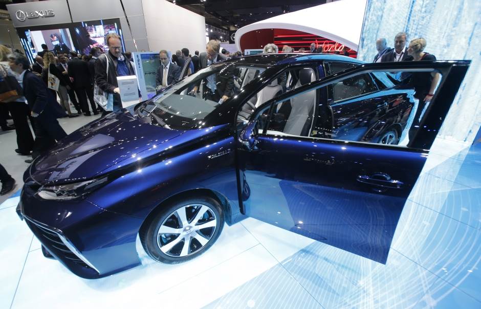 Toyota električni automobili kasne lobiranje protiv EV