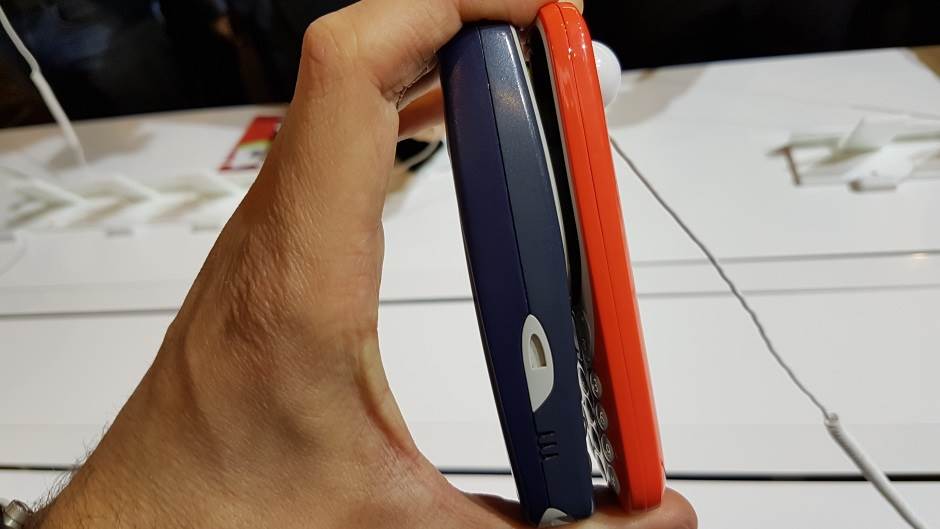 Nokia 3310 cena 60 evra