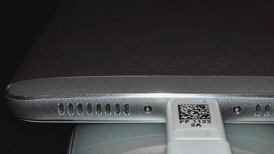 Punjenje telefona saveti, Kako se pravilno puni telefon, Punjenje baterije saveti, Punjac kupovina