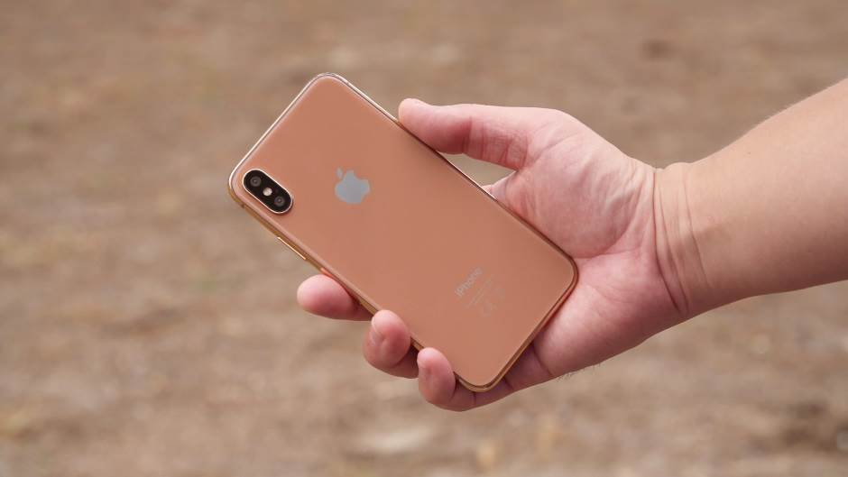 stari iPhone brže radi u Francuskoj