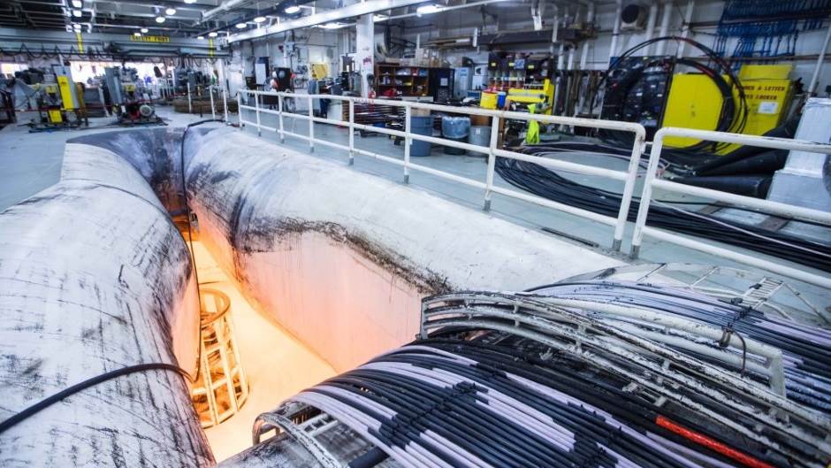 Rusija podvodni optički kabl Arktik za internet vezu