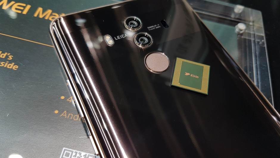 Huawei ne prodaje Huawei P i Huawei Mate serije telefona demanti lažna vest