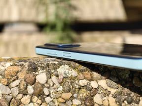 Nokia G22 4.jpg