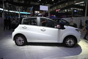 JAC Yiwei _ električni automobil _ natrijum-jonske baterije _ Foto JAC (3).jpg