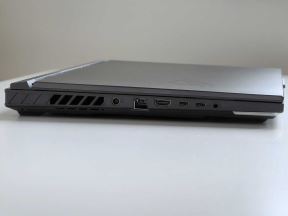 ASUS ROG STRIX G16 dizajn 5.jpg