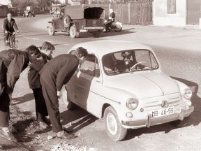 4 Zastava 750 _ Fića _ Foto Wikimedia Public domain (2).jpg