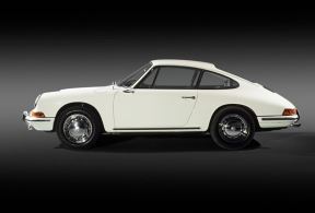 2 Porsche 911 - 1964 _ Foto Porsche (2).jpg
