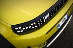 FIAT Grande Panda _ električni automobil _ spoljašnjost _ vožnja _ Foto Stellantis FIAT (2).jpg