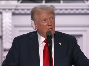 Donald Tramp nakon pokušaja atentata