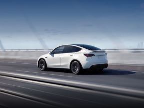 Tesla Model Y _ Foto Tesla (3).jpg