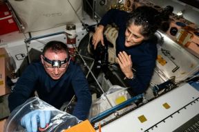 Zarobljeni astronauti 4.jpg