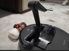 Roborock Saros Z70 3.jpg