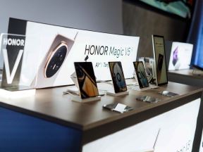HONOR Magic V5 serija u Srbiji