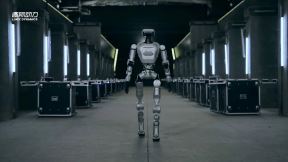 Oli humanoidni roboti koordinacija 3.jpg