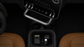 Ferrari Luce enterijer slika 3.jpg