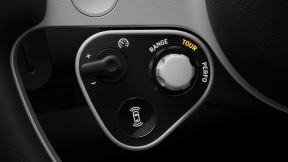 Ferrari Luce enterijer slika 5.jpg