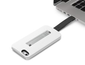 iPhone maska koja puni telefon
