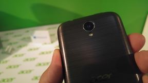 Acer Liquid M330 i M320 Windows 10 mobile telefoni cena, opis, slike, video i specifikacije