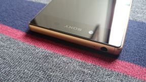 Džejms Bond ne želi Sony Xperia Z5 telefon