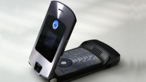 Motorola RAZR se vraca kao Moto Mods