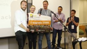 Fintech hakaton pobednici Zapon tim SAVIO aplikacija
