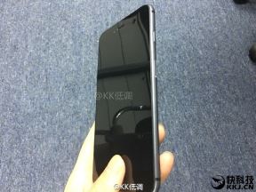 Apple iPhone 7 u crnoj boji