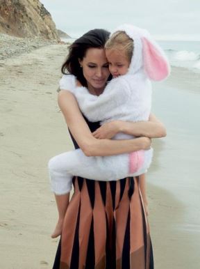 Angelina Jolie Instagram profil rekordi