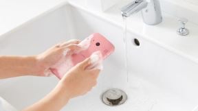Kyocera rafre telefon otporan na sapun i vrucu vodu