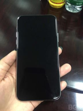 iPhone 8 3.5 mm ulaz za slušalice bežicno punjenje baterije