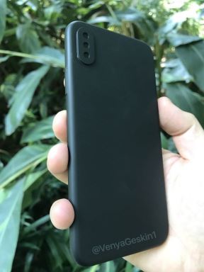 iPhone 8 cena 1.200 evra 64 GB, 1.400 evra 256 GB model