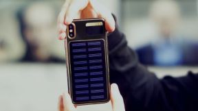iPhone X Tesla Caviar smartfon