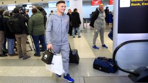 Dušan Tadic polomio telefon Huawei poklonio Mate 10 Pro