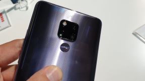 SAD Velika Britanija Huawei upozorenje