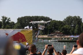 HONOR 20 od 15. jula prodaja Srbija, HONOR 20 premijera Srbija Red Bull FlugTag Ada Ciganlija