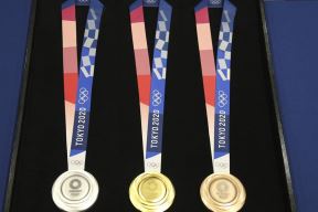 Medalje Tokio 2020 od recikliranih telefona