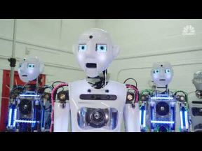 Atlas robot izvodi parkur