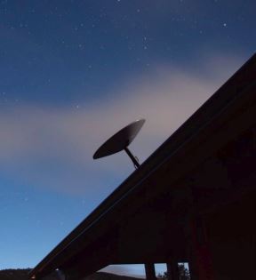 Starlink dobija nove satelite za svemirski internet Ilona Maska