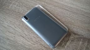 Tesla Smartphone 6.1 cena, test, karakteristike, opis, slike i video