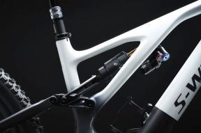 električni bicikli specialized levo bicikli za planinarenje