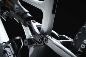 električni bicikli specialized levo bicikli za planinarenje