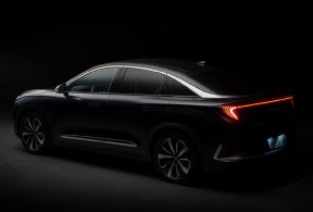huawei električno vozilo automobil arcfox alpha s