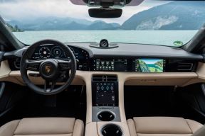 porsche povukao automobile iz prodaje