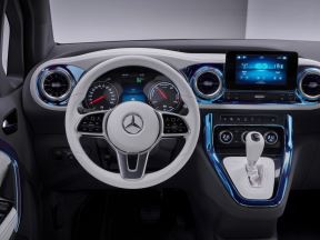 mercedes-benz električni automobil eqt minivan 