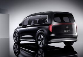 mercedes-benz električni automobil eqt minivan 