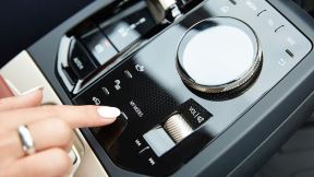 bmw ix xdrive50 kada izlazi cena