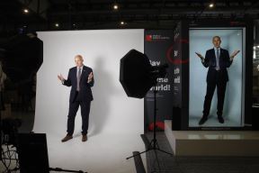 predstavljen hologramski demo sa 5g u barseloni